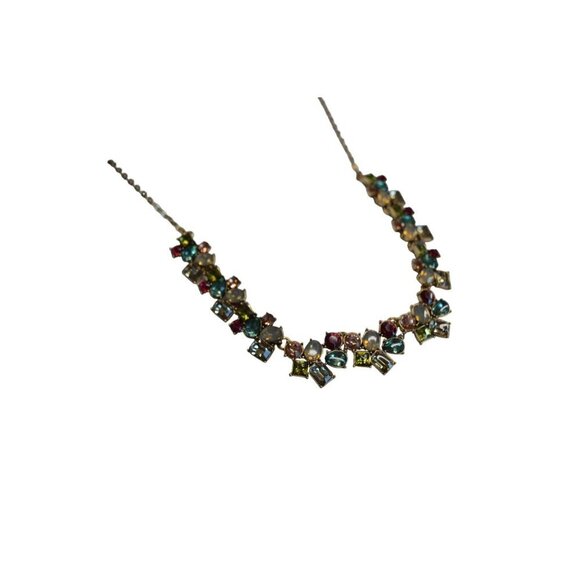 Retro Multicolor Rhinestone Statement Necklace With Adjustable Gold-Tone Chain - Picture 4 of 7